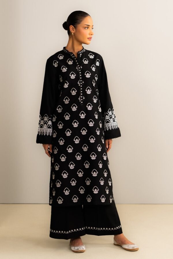 Zara Shahjahan Basics - ZR25B0713