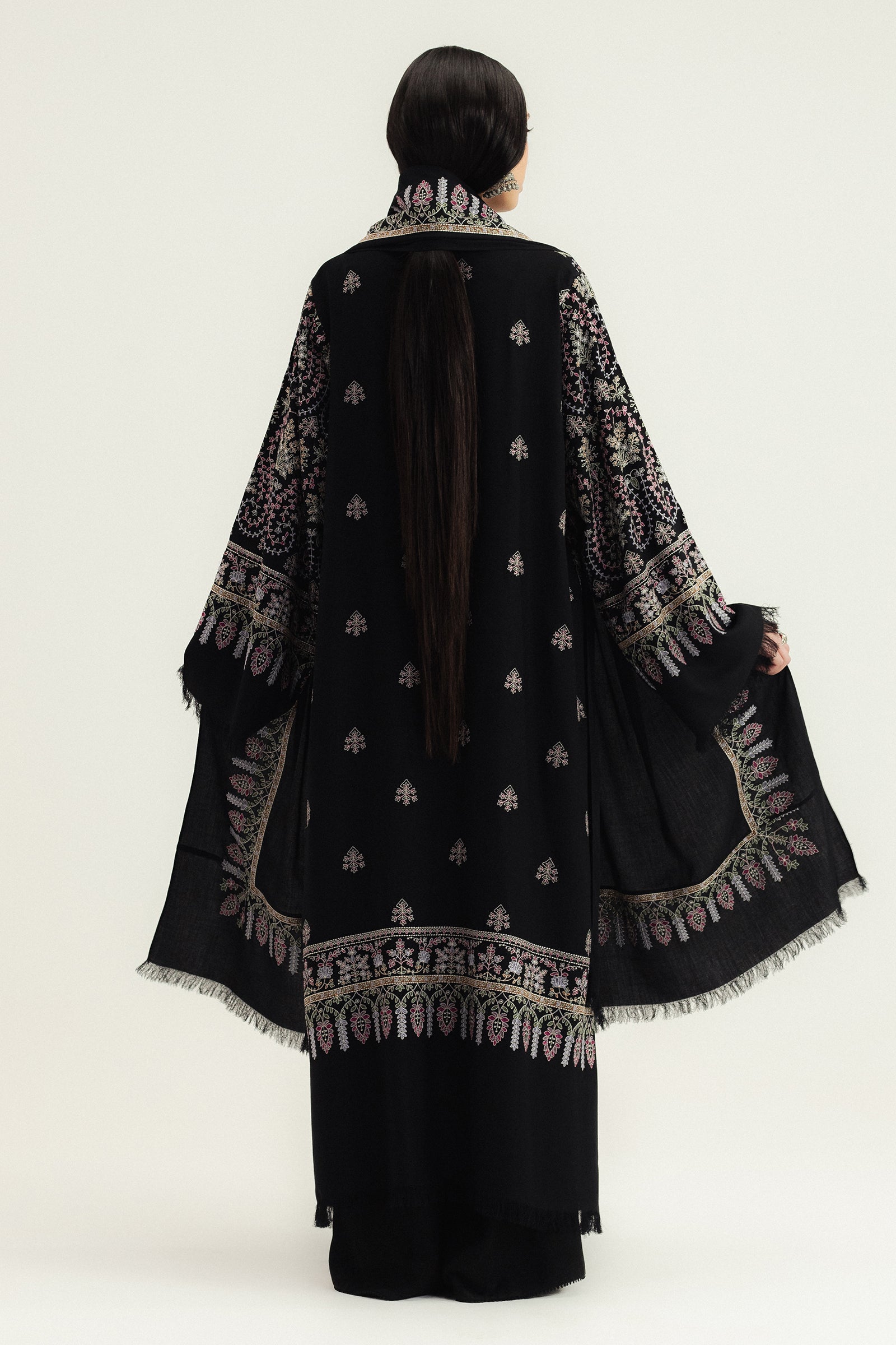 Zara Shahjahan Winter 25 - Shahgul