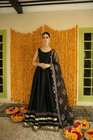 Saira Rizwan Mehndi Bridals - Zarmeena