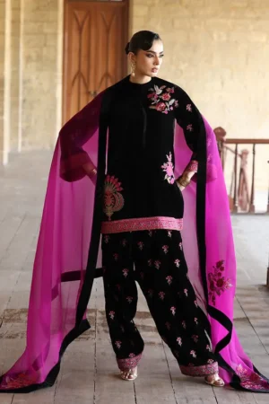 Zainab Chottani Velura Velvet Edit 25 - Arah Farshi