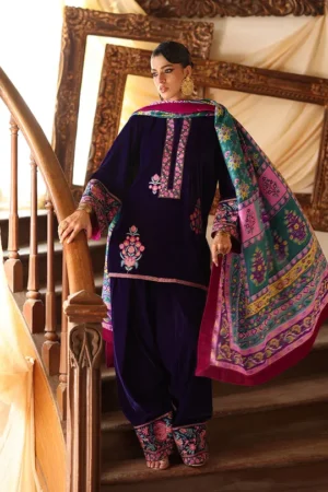 Zainab Chottani Velura Velvet Edit 25 - Saphir