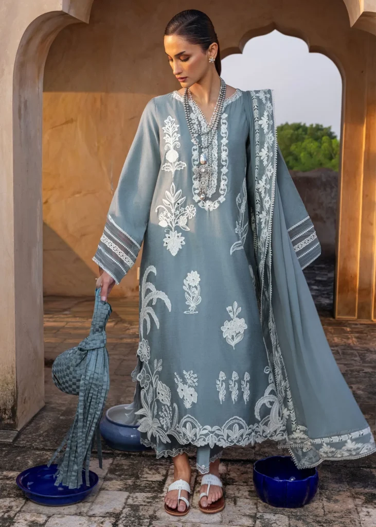 Crimson Mitti Winter Pret 25 - Shabo