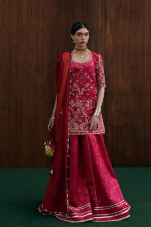 Suffuse Silk Pret Fall 25 - Ryelle