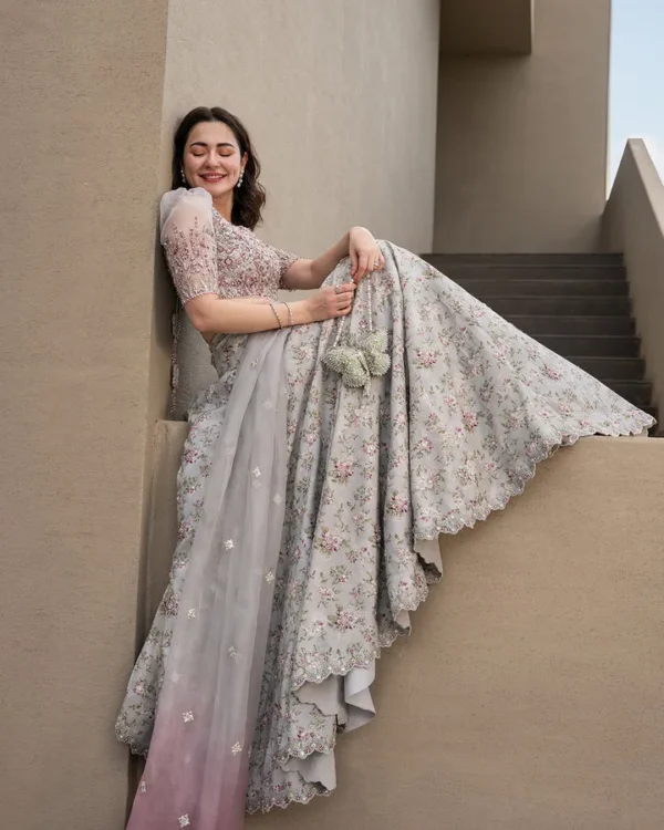 Saqlain R Faiza Saqlain Reina FS Luxe 25 - Chanaah