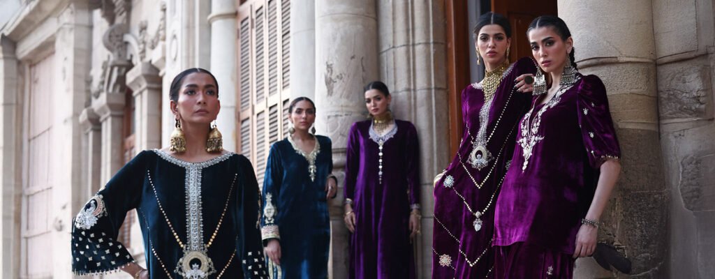 Lightweight chiffon beach kaftan cover up for summer vacation and resort fashion.