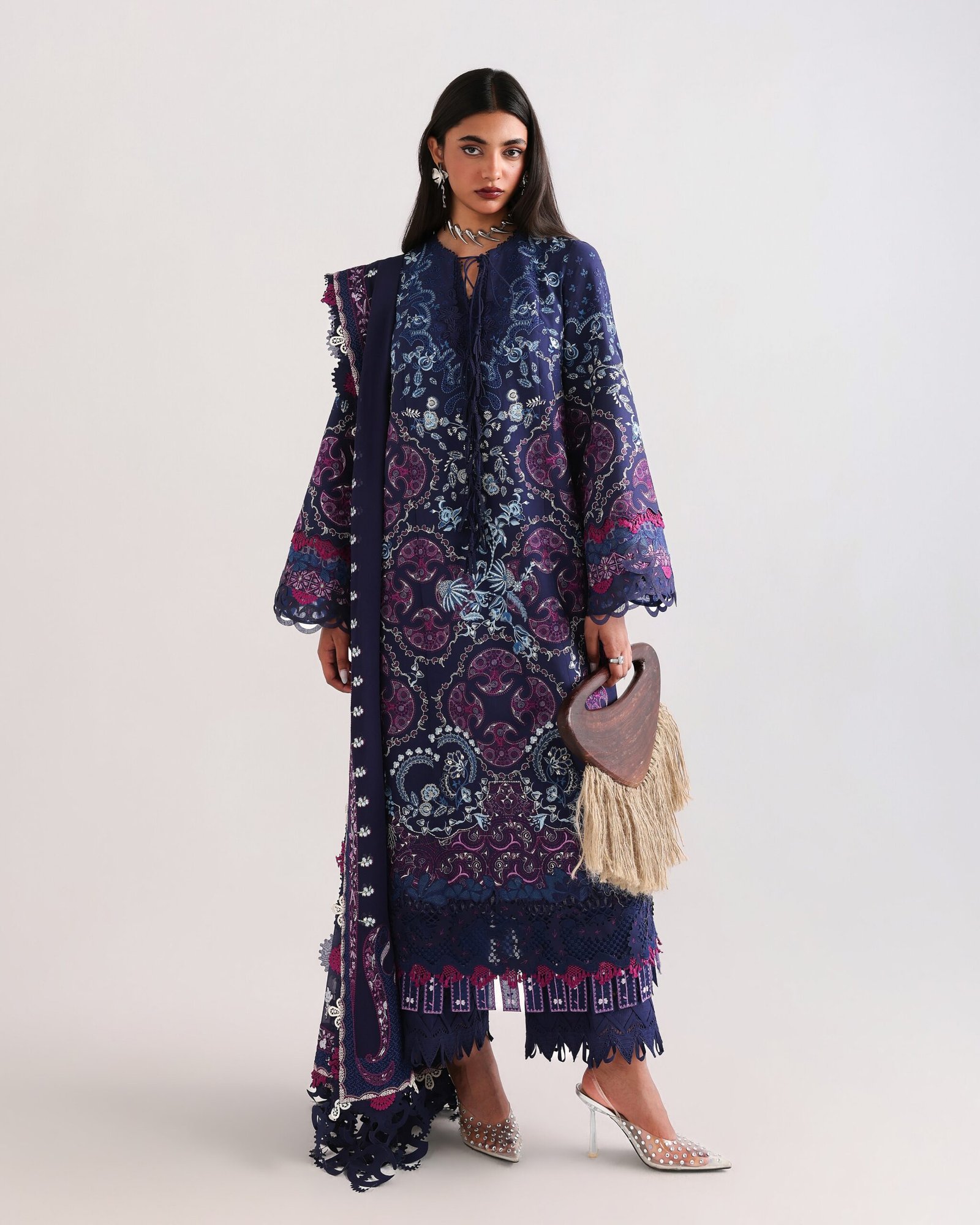 Suffuse Summer Lawn 26 - Elora