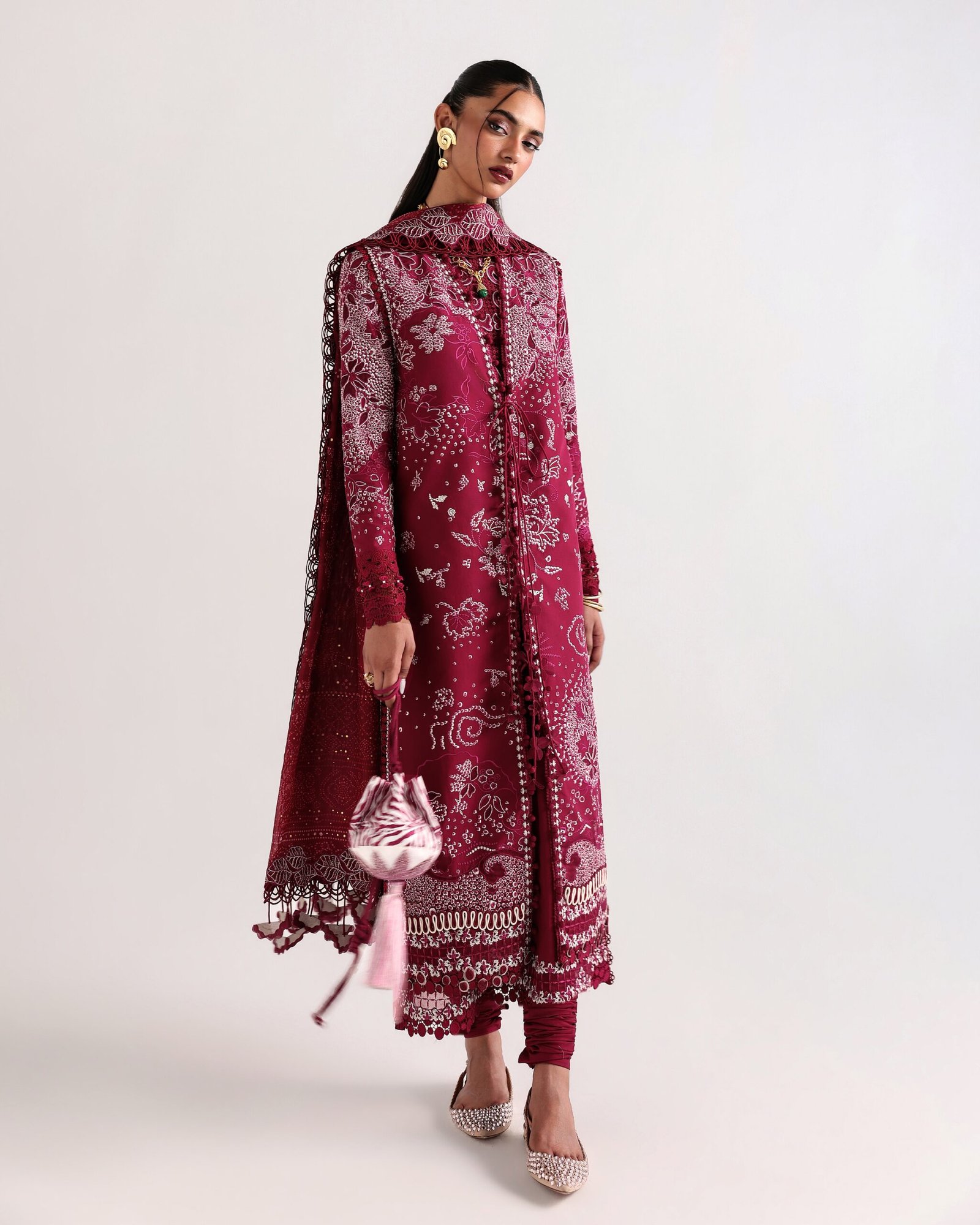 Suffuse Summer Lawn 26 - Vesria