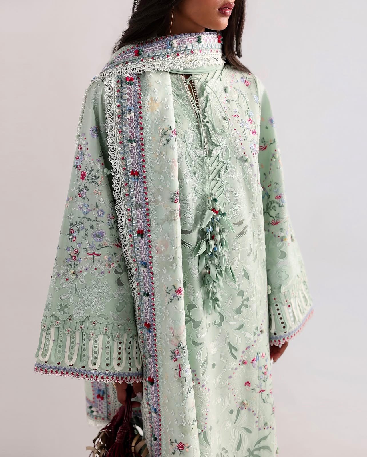 Suffuse Summer Lawn 26 - Seroli