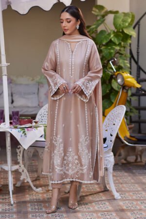 Ansab Jahangir Luxe Pret - Alma