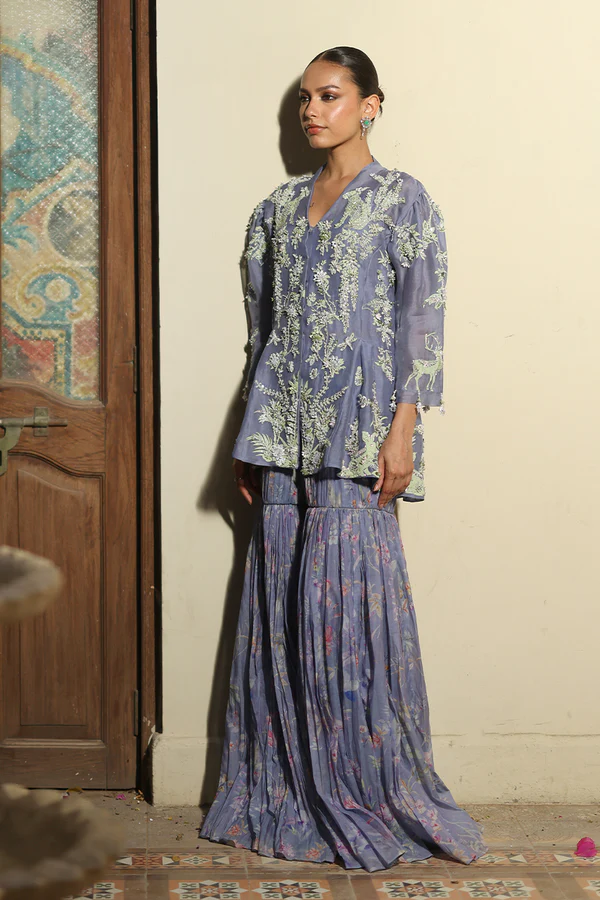 Nida Azwer Savera Eid Capsule 26 - Iris
